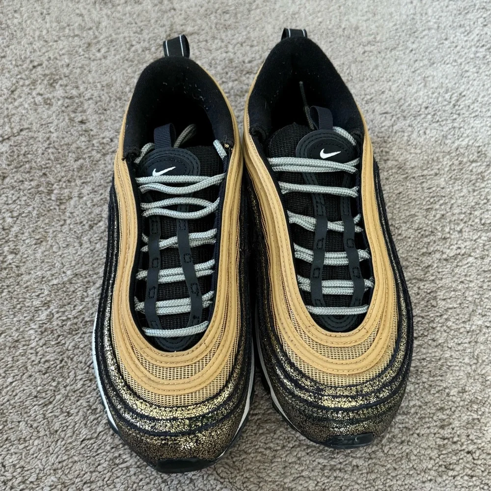 Nike Air Max - Picture 2 of 2